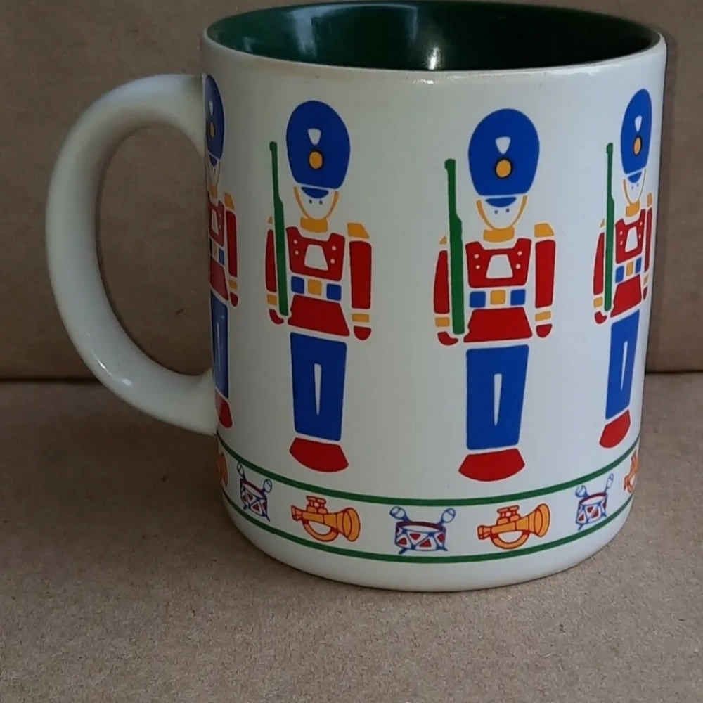 Vintage Toy Soldiers Christmas Holiday Coffee Mug 1988 Trenditions